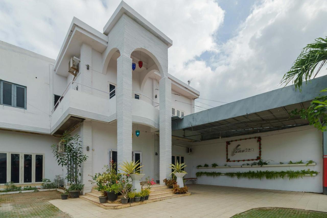 Reddoorz Syariah Near Museum Tsunami Aceh 2 Geutieue Eksteriør billede